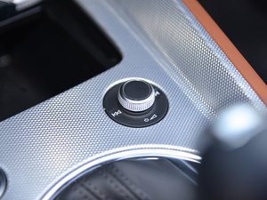 2015Roadster 45 TFSI quattro п؅^