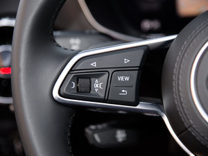 2015Roadster 45 TFSI quattro п؅^