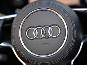 2015Roadster 45 TFSI quattro п؅^