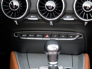 2015Roadster 45 TFSI quattro п؅^(q)