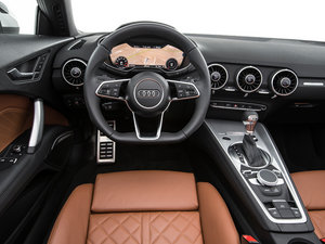 2015Roadster 45 TFSI quattro п؅^