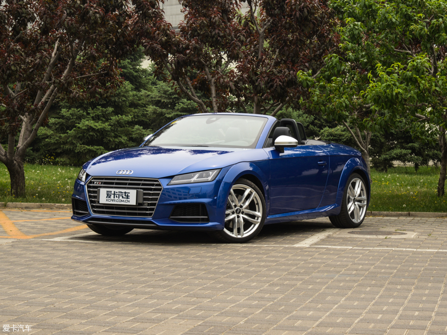 2016WTTS Roadster Roadster quattro