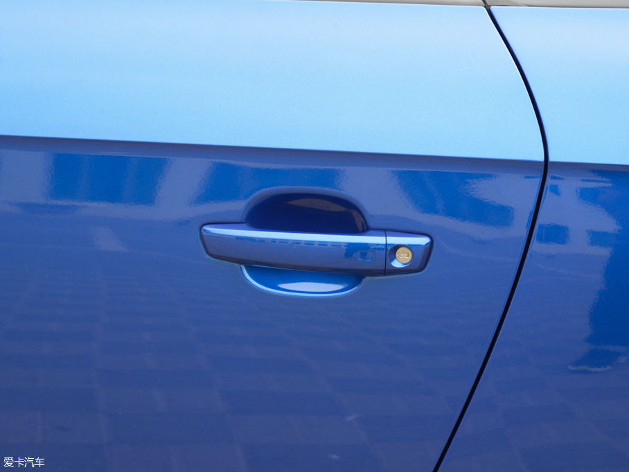 2016?yun)WTTS Roadster Roadster quattro