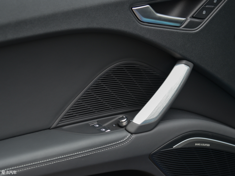 2016WTTS Roadster Roadster quattro