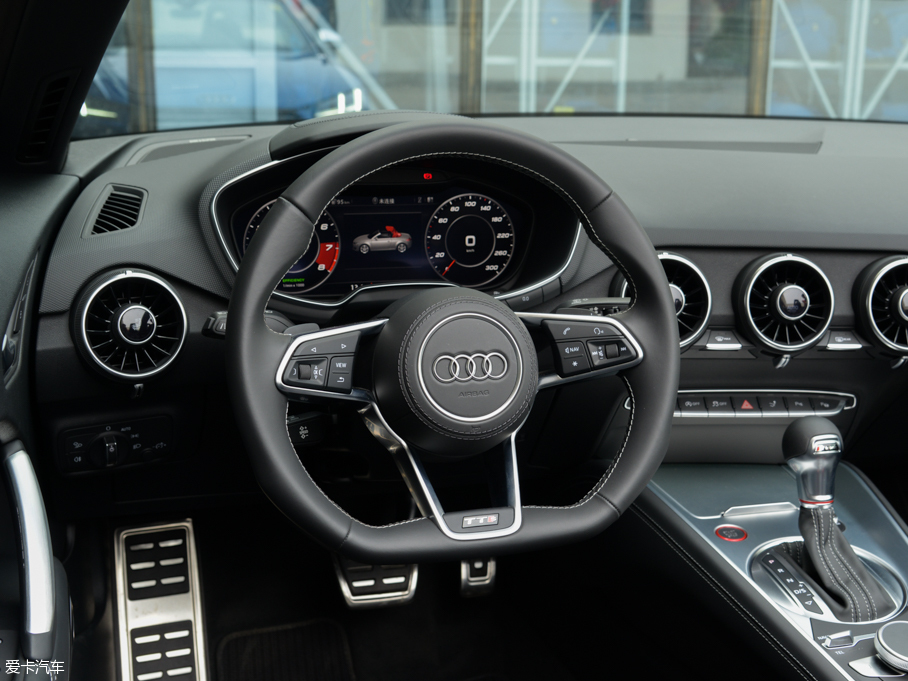 2016WTTS Roadster Roadster quattro