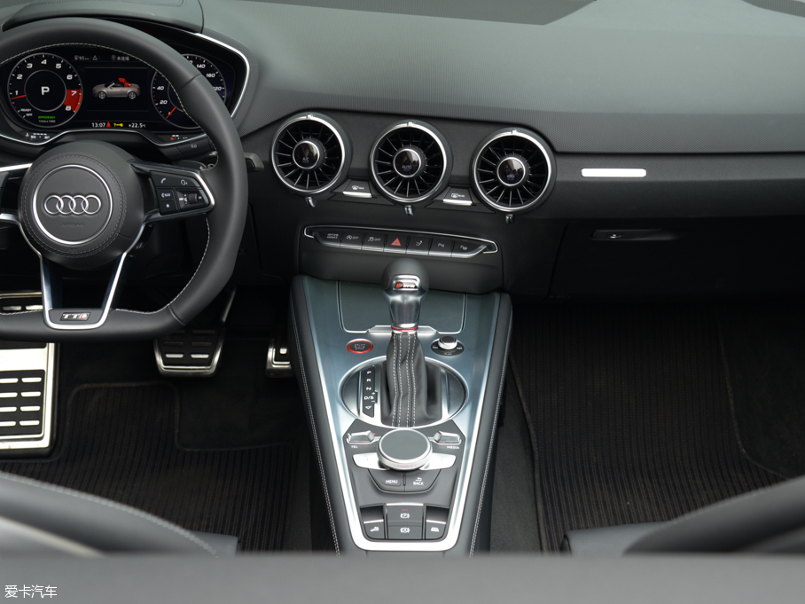 2016WTTS Roadster Roadster quattro