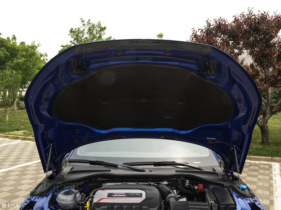 2016WTTS Roadster Roadster quattro