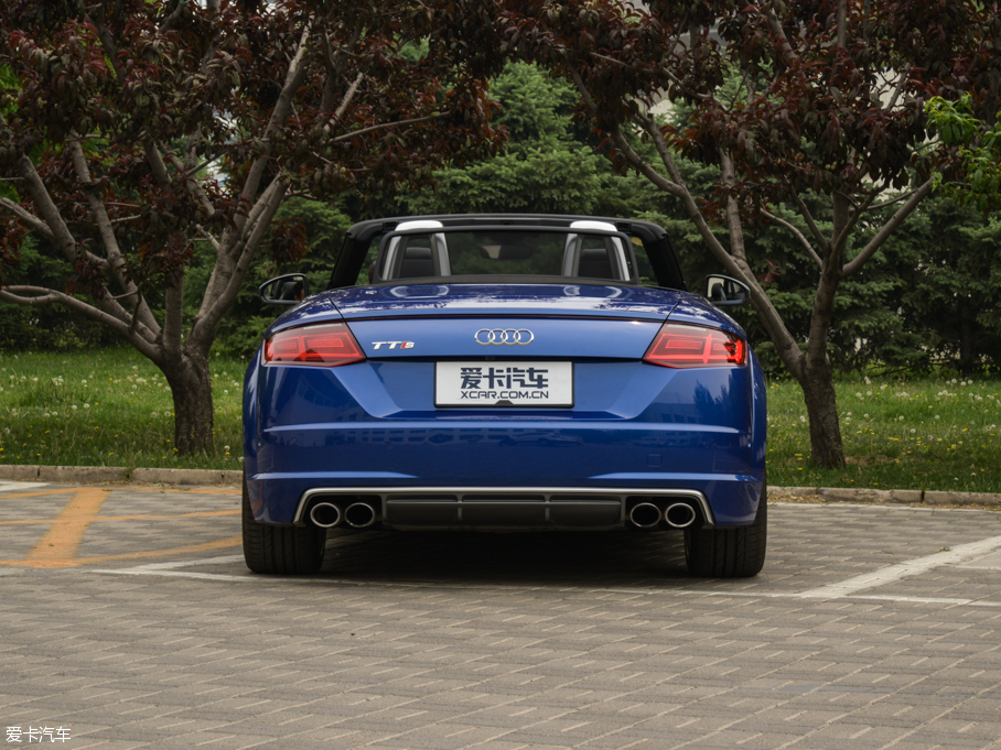 2016WTTS Roadster Roadster quattro