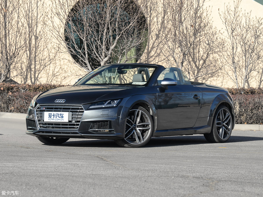 2016?yun)WTTS Roadster Roadster quattro