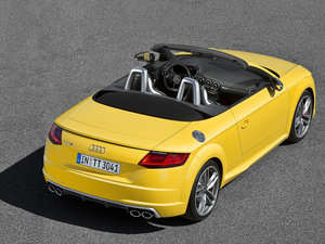 2016Roadster quattro w^