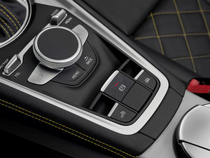 2016Roadster quattro п؅^(q)