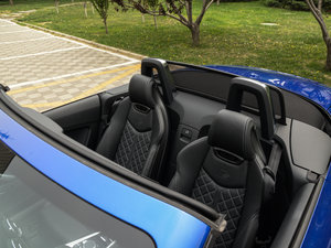 2016Roadster quattro ^