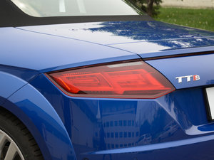 2016Roadster quattro ^