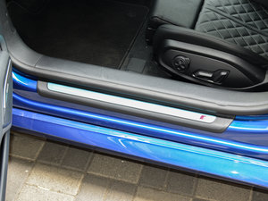 2016Roadster quattro g