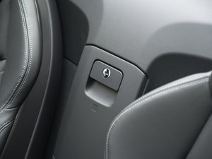 2016Roadster quattro g