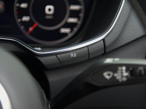 2016Roadster quattro п؅^(q)