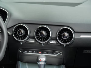 2016Roadster quattro {L