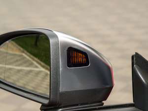 2016Roadster quattro (x)(ji)^