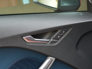 2016Roadster quattro g