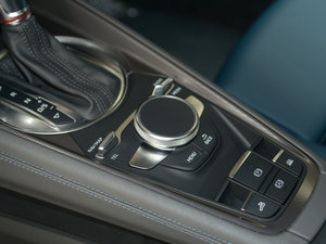 2016Roadster quattro п؅^(q)