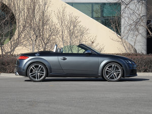 2016款Roadster quattro 整体外观