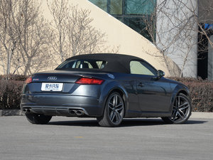2016款Roadster quattro 整体外观