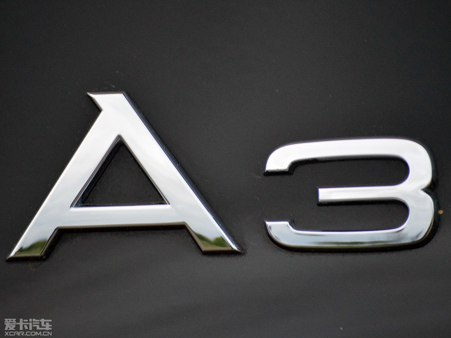 2015WA3 Limousine(M) 2.0T quattro 