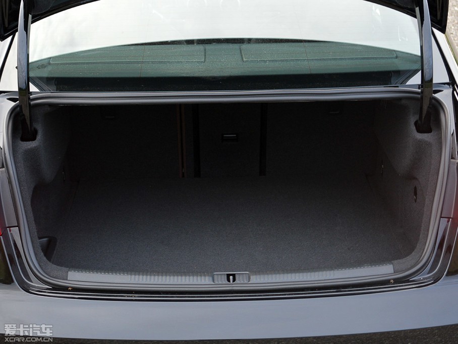 2015WA3 Limousine(M) 2.0T quattro 