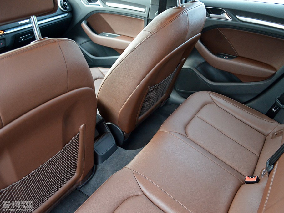 2015WA3 Limousine(M) 2.0T quattro 