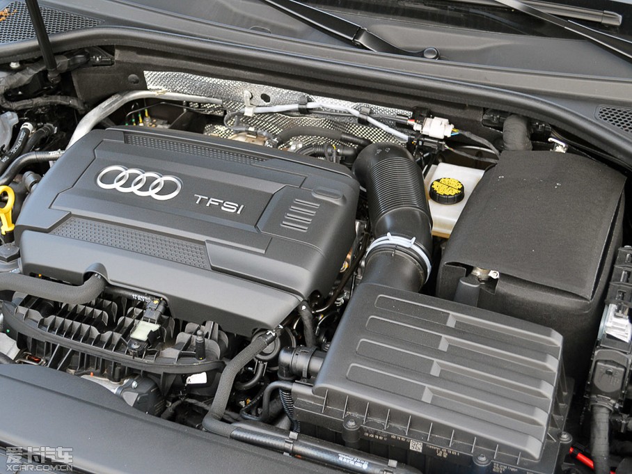 2015WA3 Limousine(M) 2.0T quattro 