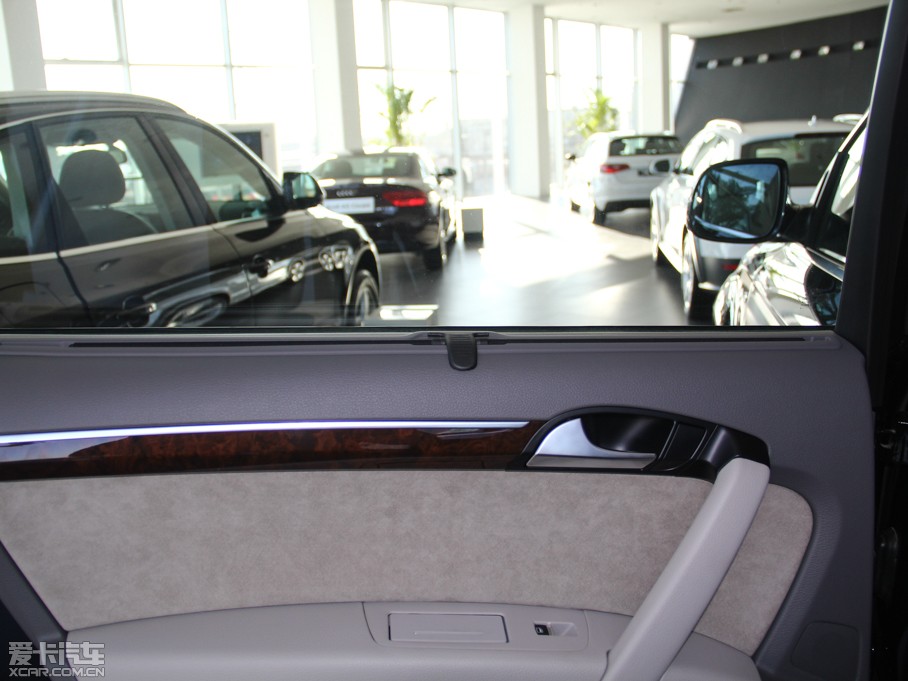 2015?yun)WQ7 35 TFSI \(yn)(dng)