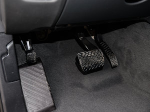 201540 TFSI ذ п؅^