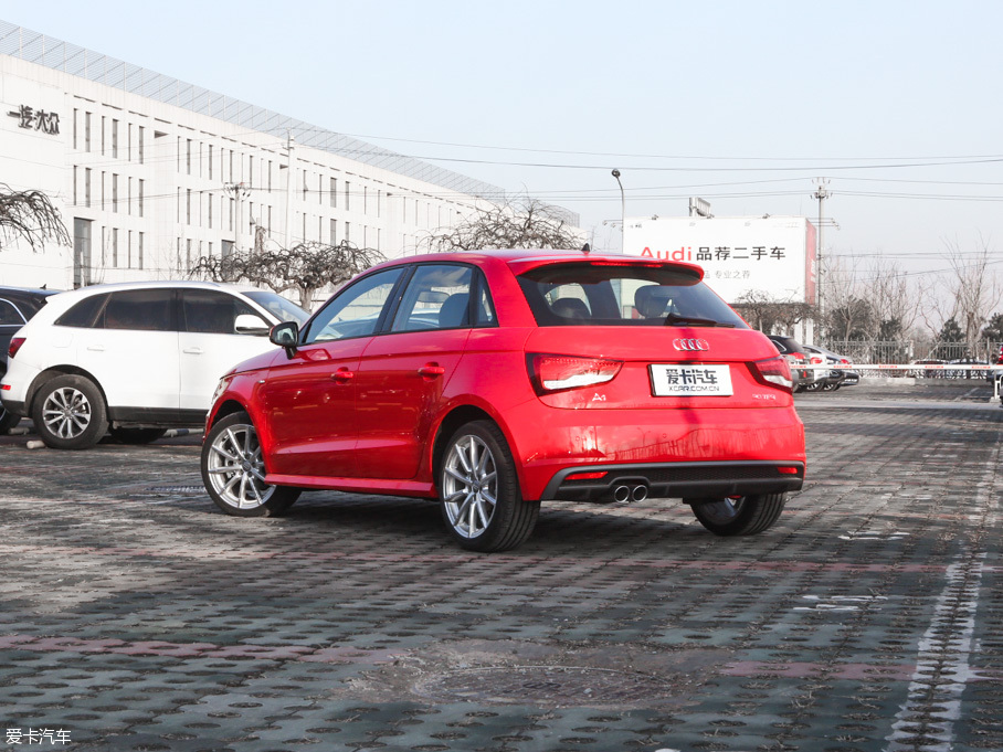 2016WA1 30 TFSI Sportback \Ӱ