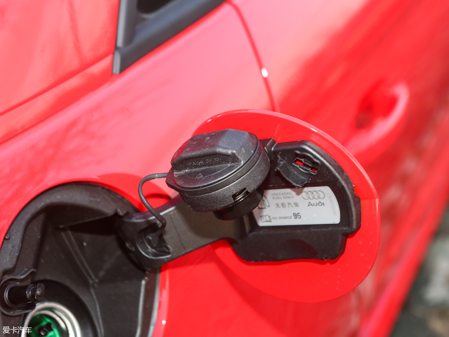 2016WA1 30 TFSI Sportback \(yn)Ӱ