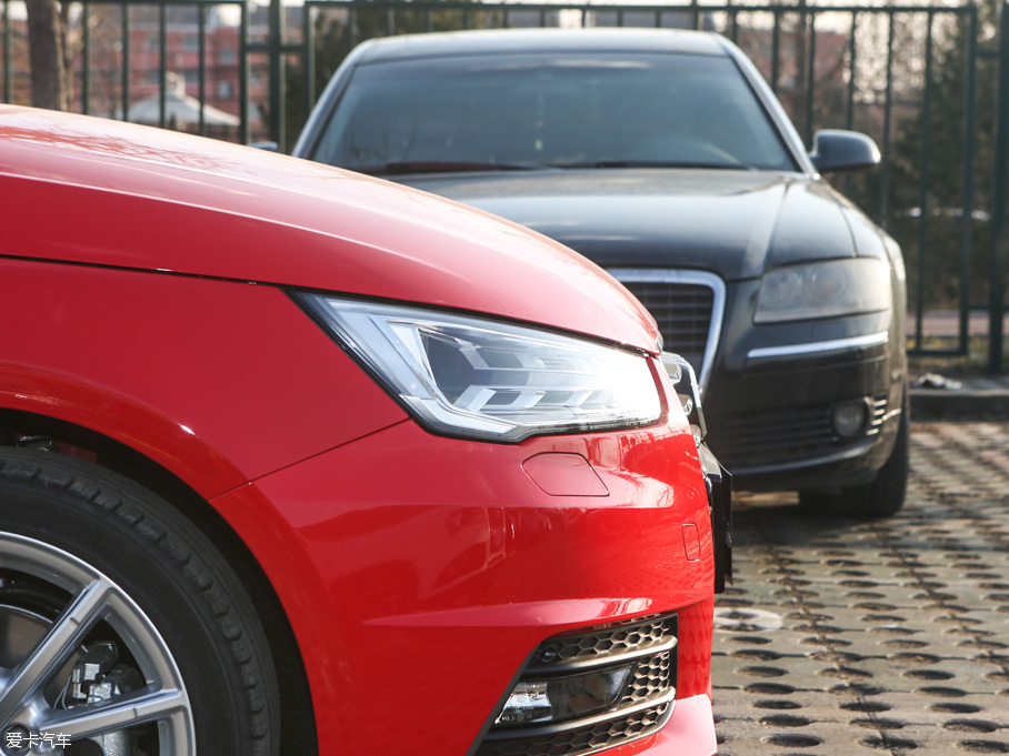 2016WA1 30 TFSI Sportback \Ӱ