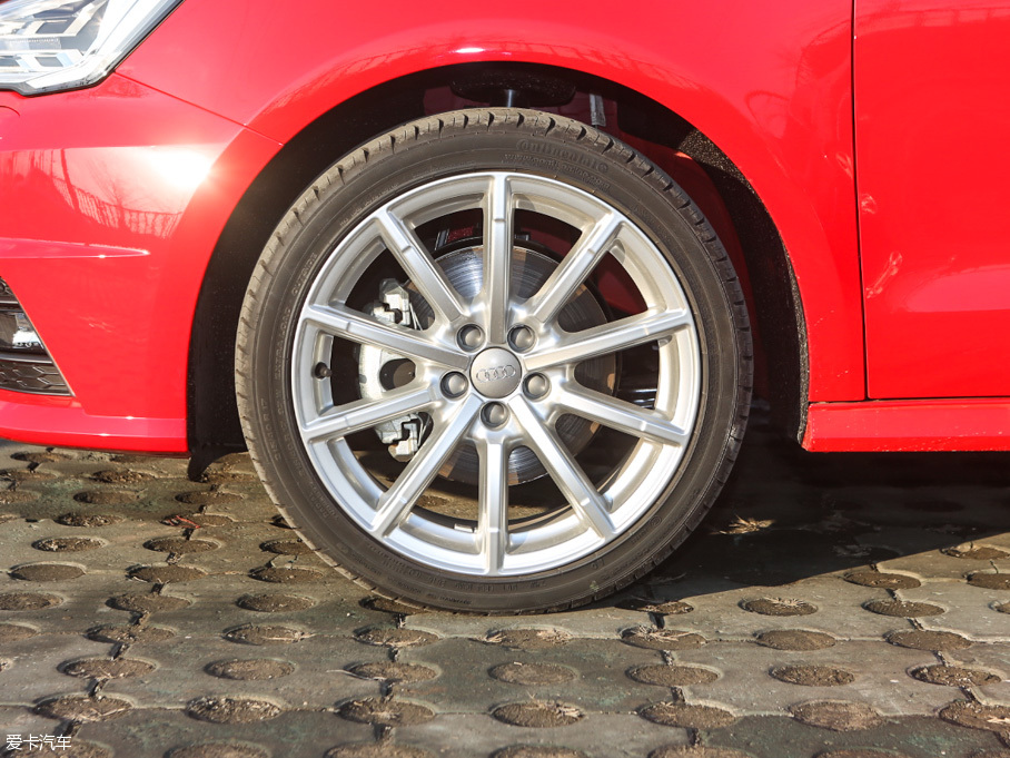 2016WA1 30 TFSI Sportback \Ӱ