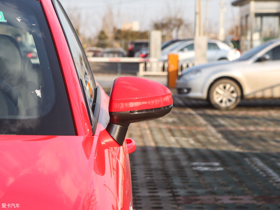 2016WA1 30 TFSI Sportback \Ӱ