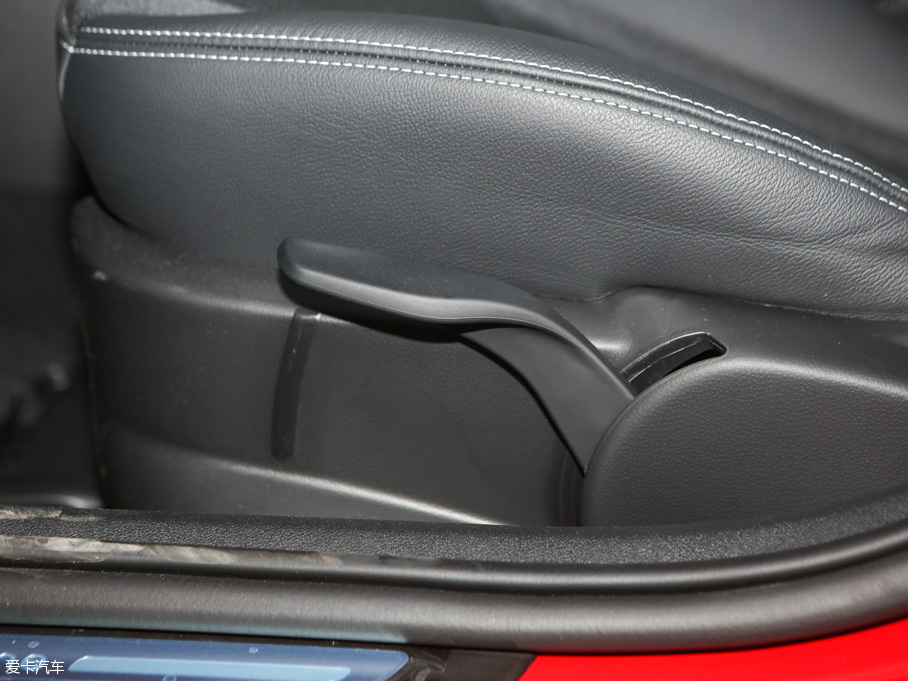 2016WA1 30 TFSI Sportback \Ӱ