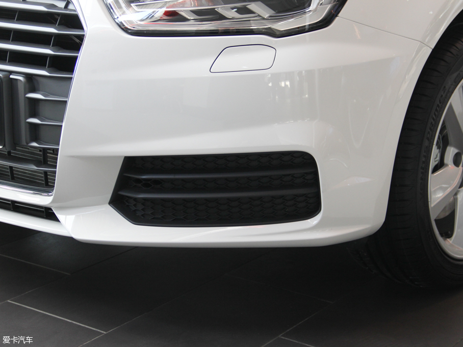 2016WA1 30 TFSI Sportback Lа