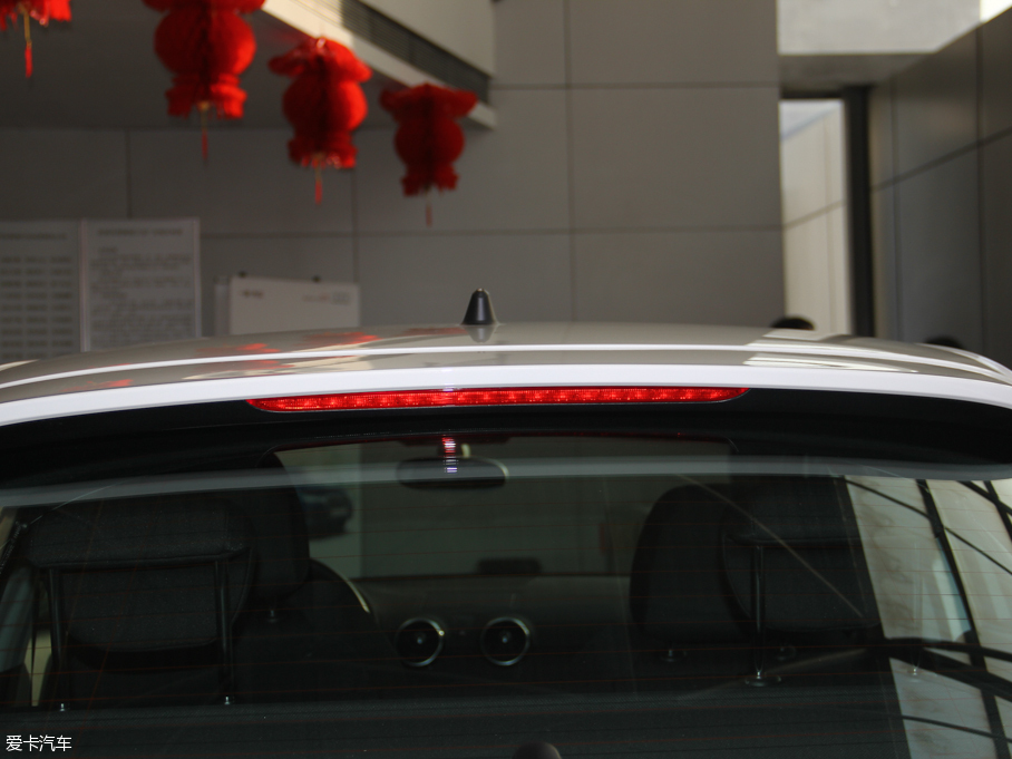 2016?yun)WA1 30 TFSI Sportback L(fng)а