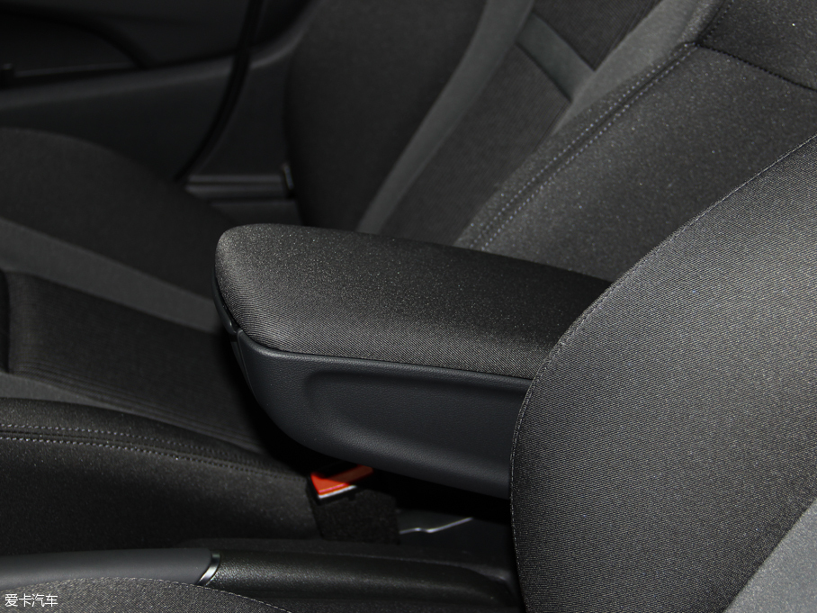 2016WA1 30 TFSI Sportback Lа