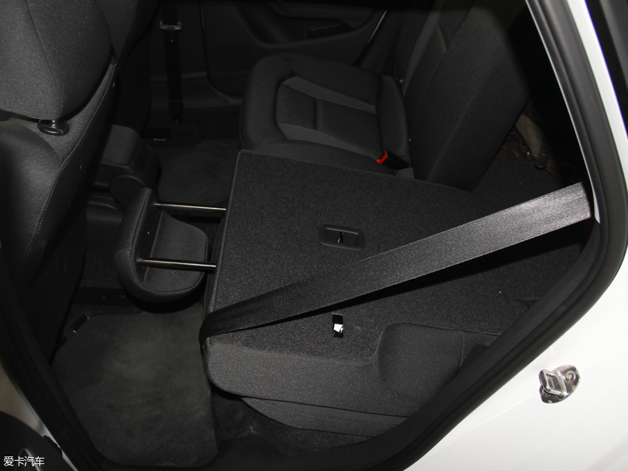 2016WA1 30 TFSI Sportback Lа