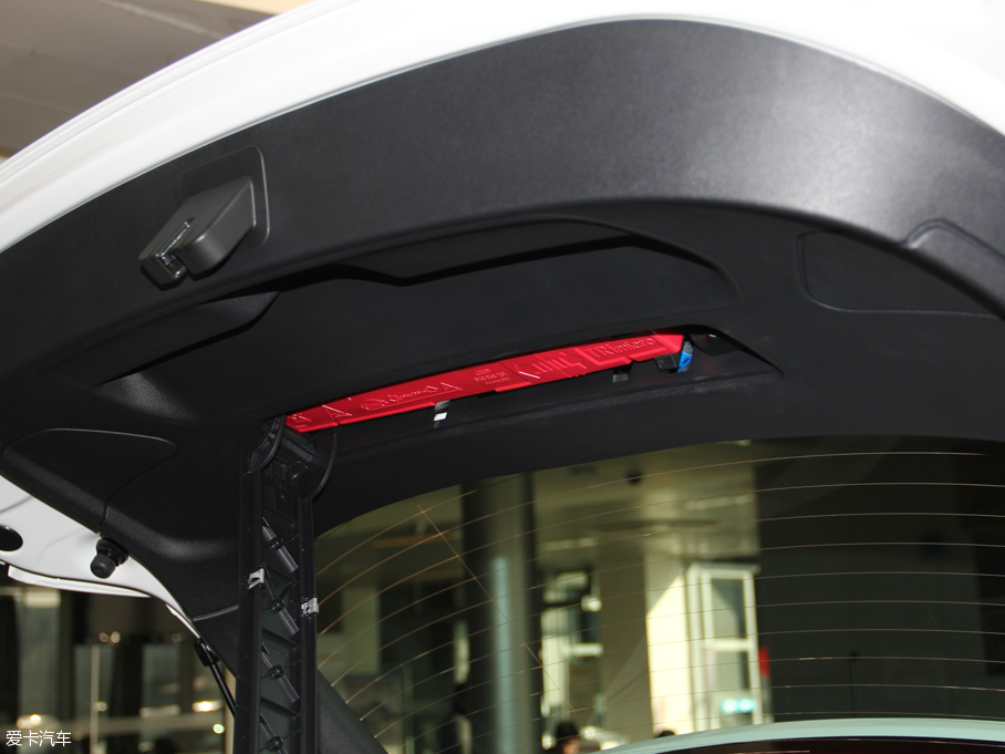 2016WA1 30 TFSI Sportback Lа