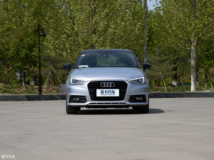 2016WA1 30 TFSI Sportback \Ӱ