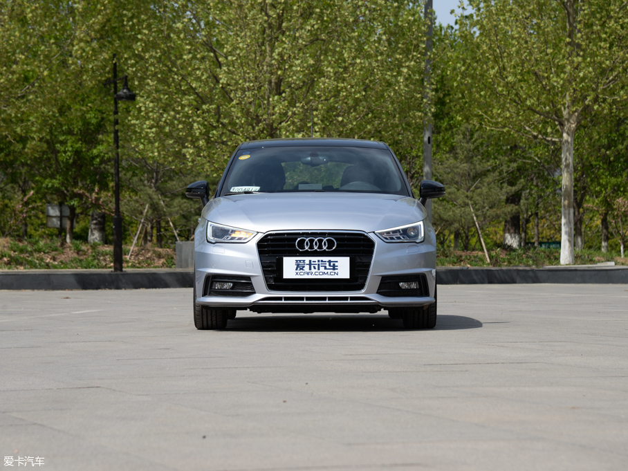 2016WA1 30 TFSI Sportback \Ӱ