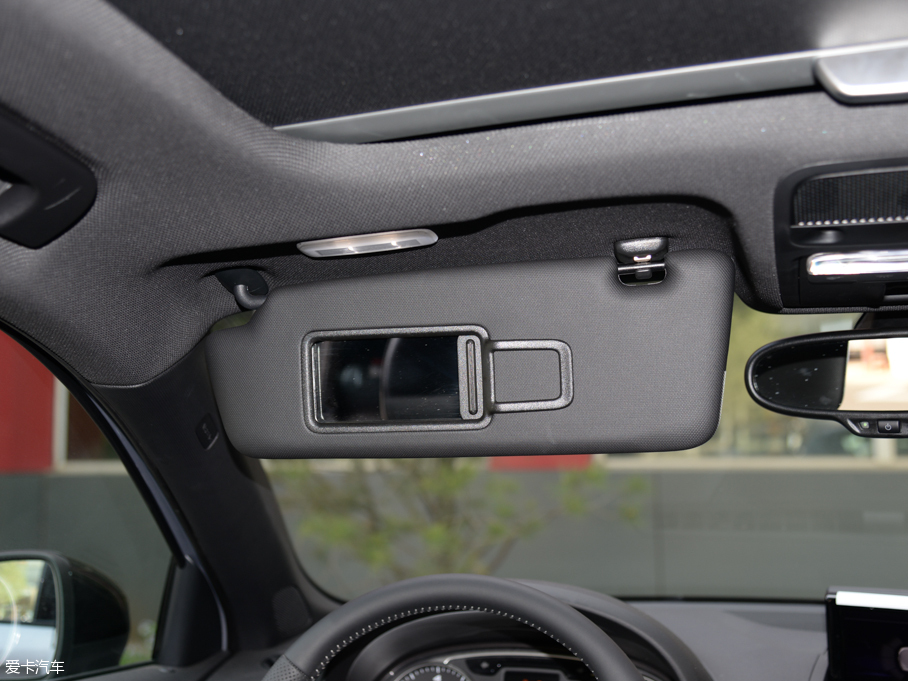 2016WA1 30 TFSI Sportback \Ӱ