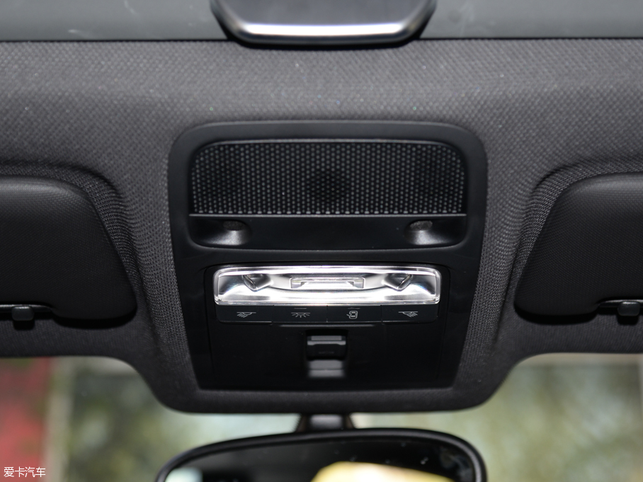 2016WA1 30 TFSI Sportback \Ӱ