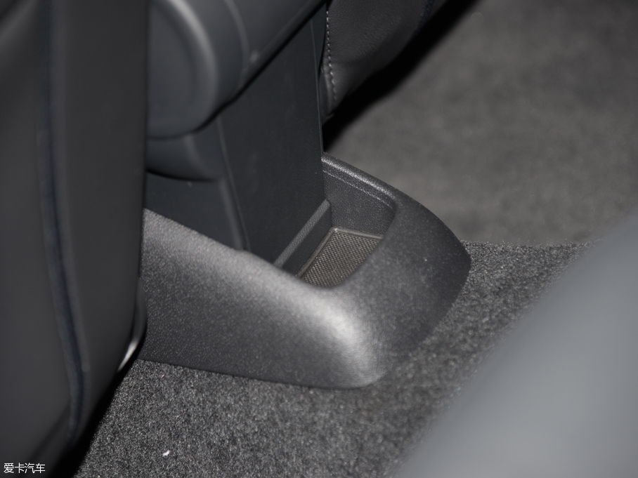 2016WA1 30 TFSI Sportback \Ӱ