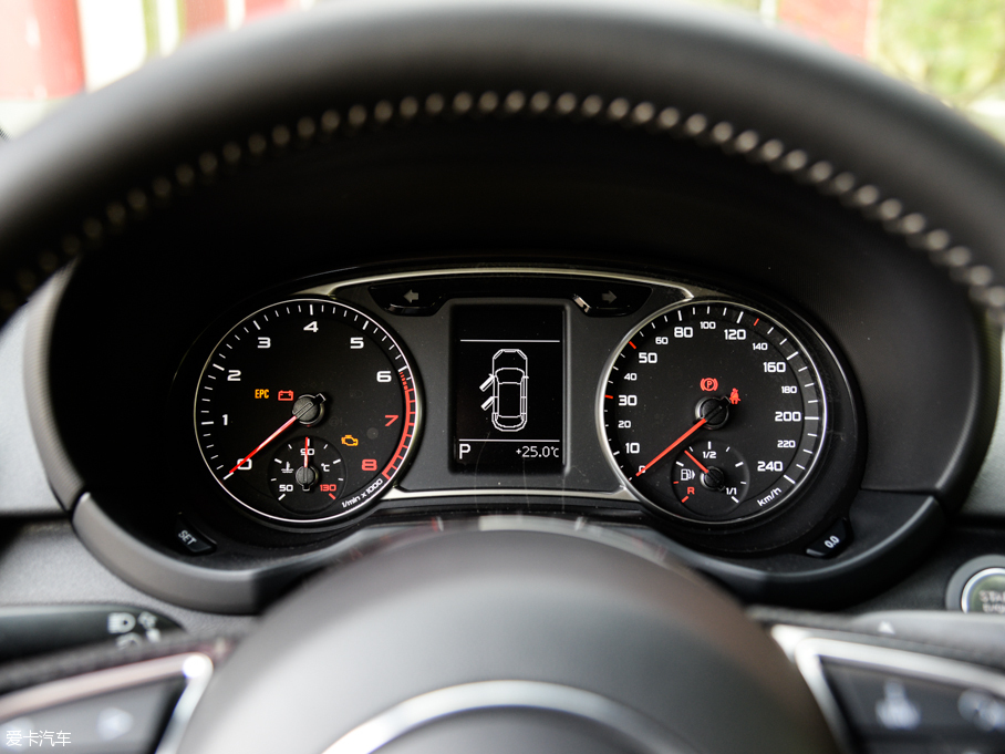 2016WA1 30 TFSI Sportback \Ӱ