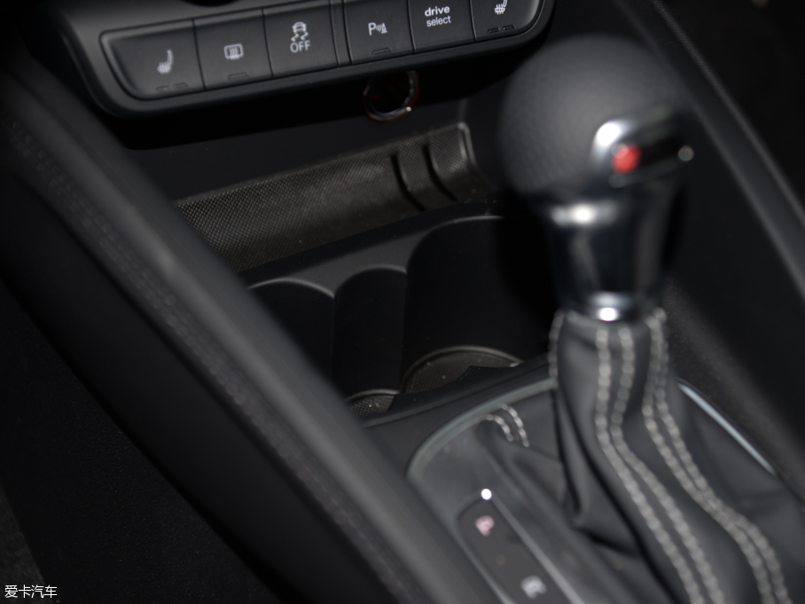 2016?yun)WA1 30 TFSI Sportback \(yn)(dng)